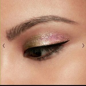 Stila Glitter & Glow Liquid Eyeshadow